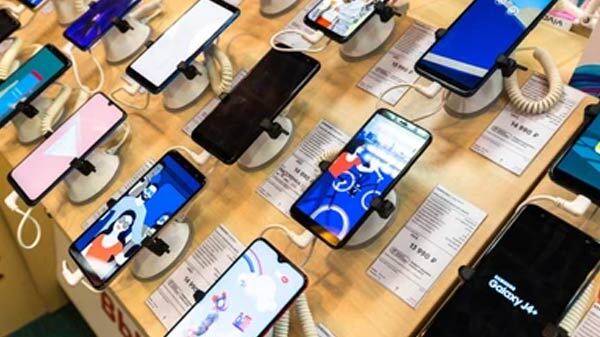 Why Is Offline Market Opposing Essential Tag For Mobile Phones Why Is Offline Market Opposing Essential Tag For Mobile Phones