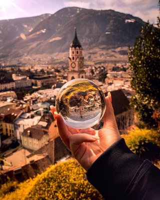 Incredible photos that flip your perspective of the world image 36